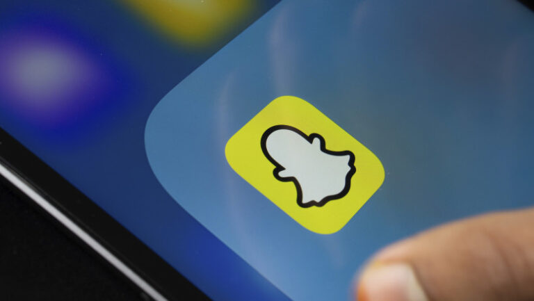 platforma-snapchat,-sub-ancheta-ue:-suspiciuni-de-grooming-si-continut-ilegal