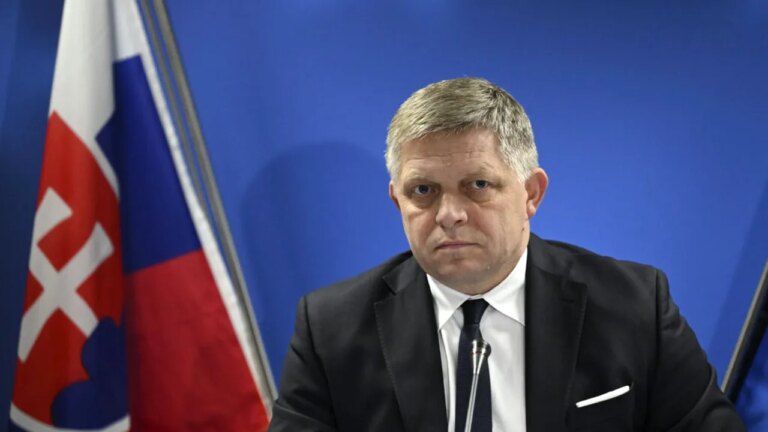 premierul-slovac-vine-in-romania-in-timp-ce-in-slovacia-este-implicat-intr-un-scandal-urias