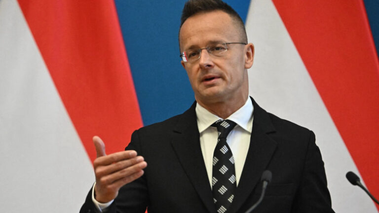 ministrul-maghiar-de-externe:-„ucraina-trateaza-ungaria-ca-pe-o-zona-de-operatiuni-ale-serviciilor-de-informatii”