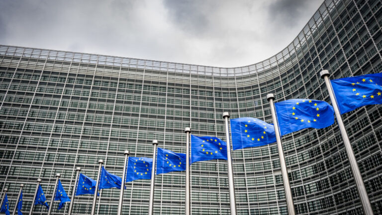 comisia-europeana-ia-in-calcul-sa-si-faca-propria-agentie-de-informatii