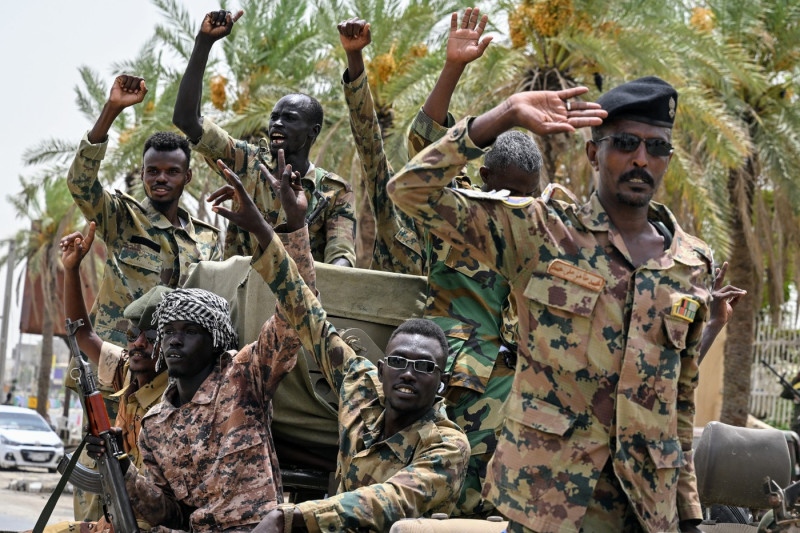 masacrul-din-„gropile-iadului”:-de-ce-au-ales-sua-si-marea-britanie-sa-ignore-un-conflict-la-fel-de-violent-ca-genocidul-din-rwanda masacrul-din-„gropile-iadului”:-de-ce-au-ales-sua-si-marea-britanie-sa-ignore-un-conflict-la-fel-de-violent-ca-genocidul-din-rwanda