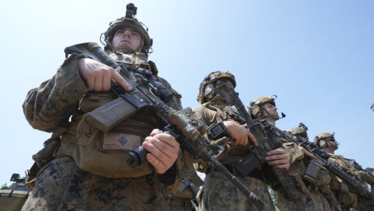 ce-ar-putea-insemna-sosirea-a-17000-de-soldati-ai-sua-in-orientul-mijlociu-in-2003,-invadarea-irakului-a-presupus-150.000-de-militari