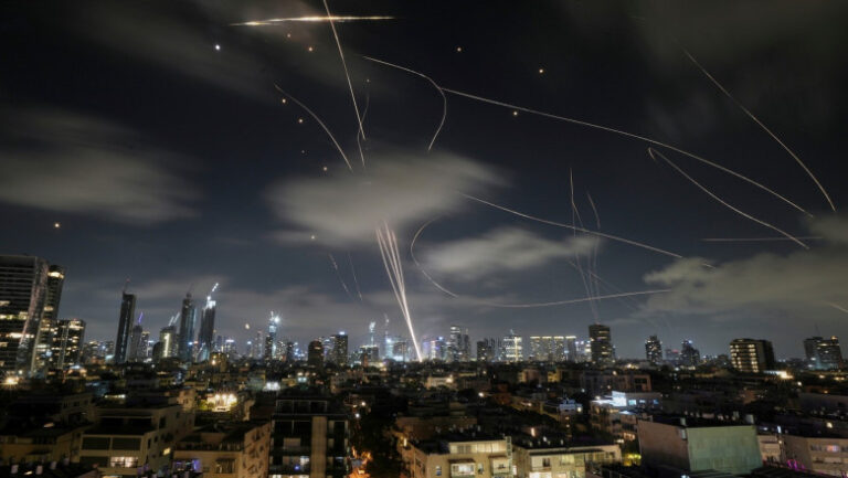 fortele-armate-israeliene,-sub-presiune:-israelul-a-trecut-la-rationalizarea-celor-mai-performante-sisteme-de-interceptare