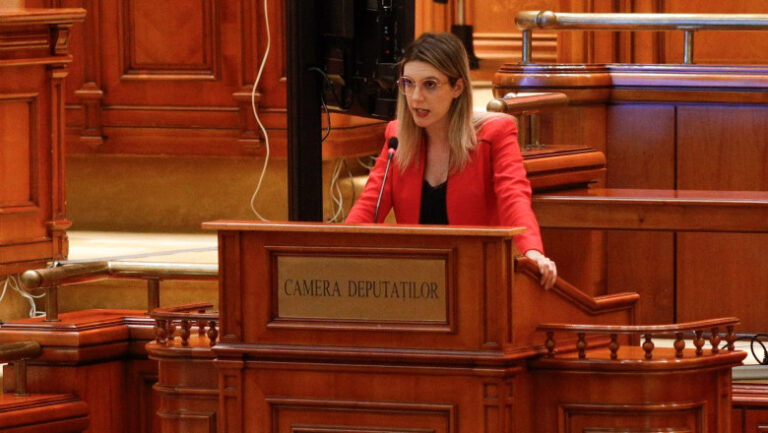 diana-buzoianu,-vizata-de-a-doua-motiune-simpla-in-mai-putin-de-un-an.-schimbare-de-plan-la-psd:-nu-va-mai-vota-demersul-opozitiei