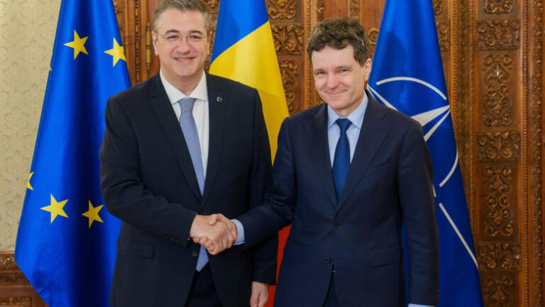 nicusor-dan-s-a-intalnit-cu-comisarul-european-pentru-transport-durabil-si-turism.-despre-ce-au-discutat-cei-doi