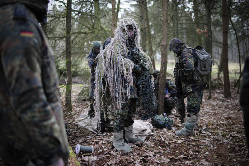 Bundeswehr Trains Kurdish And Iraqi Forces