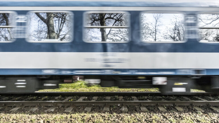 „puteam-sa-nu-mai-fiu-aici”-marturia-cutremuratoare-a-unui-tanar-electrocutat,-dupa-s-a-urcat-pe-un-tren.-mesajul-lui-pentru-tineri