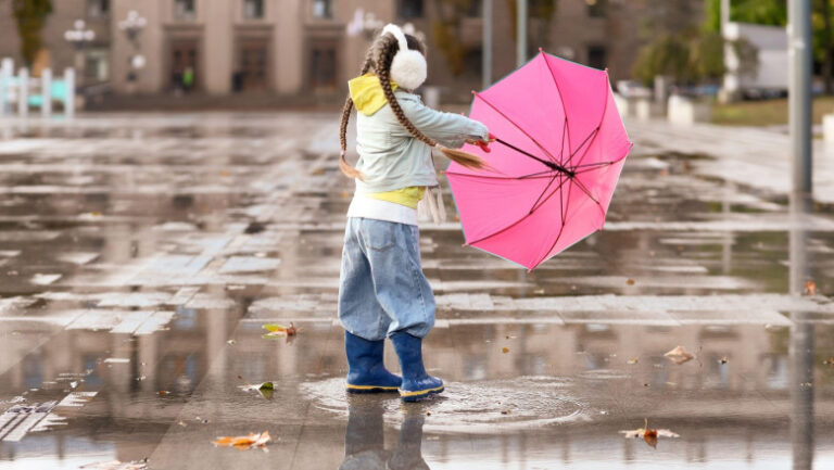 cat-va-mai-dura-vremea-capricioasa.-meteorolog:-„in-medie,-am-ramas-cu-un-regim-al-temperaturilor-usor-sub-firescul-primaverii”
