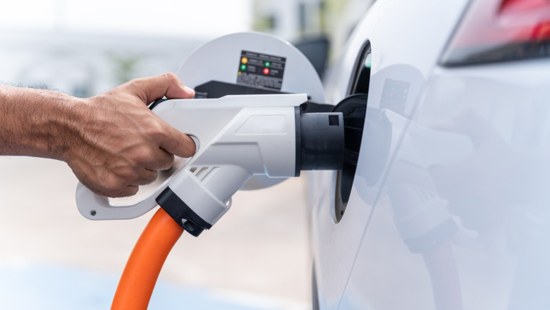 usr-vrea-sanctiuni-pentru-ocuparea-abuziva-a-locurilor-destinate-incarcarii-vehiculelor-electrice-(proiect) usr-vrea-sanctiuni-pentru-ocuparea-abuziva-a-locurilor-destinate-incarcarii-vehiculelor-electrice-(proiect)