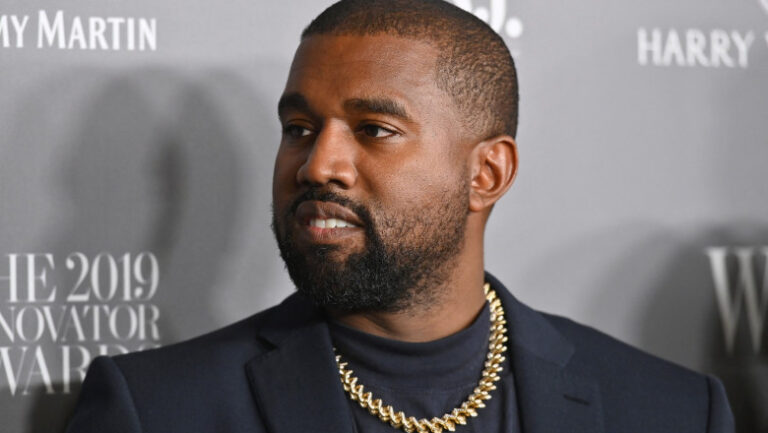 premierul-keir-starmer-e-„foarte-ingrijorat”-de-prezenta-lui-kanye-west-la-un-festival-din-marea-britanie