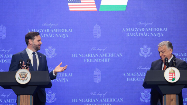 „presedintele-va-iubeste,-la-fel-ca-si-mine”.-viktor-orban-i-a-multumit-lui-jd-vance-pentru-ca-sua-nu-mai-ajuta-ucraina