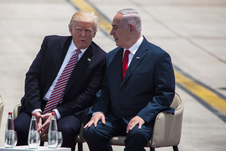 culisele-deciziei-lui-trump-de-a-baga-sua-in-razboi-cu-iranul:-de-la-prezentarea-lui-netanyahu-la-opozitia-lui-vance