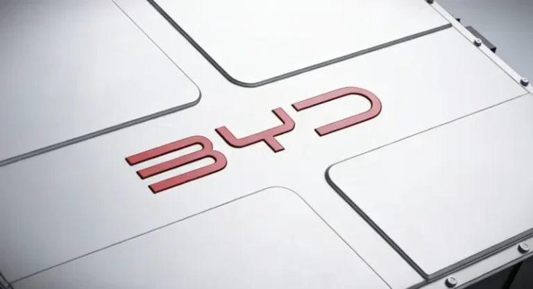 directorul-stiintific-byd:-bateriile-solid-state-au-atins-un-„punct-critic-de-cotitura”,-dar-comercializarea-pe-scara-larga-ramane-o-provocare
