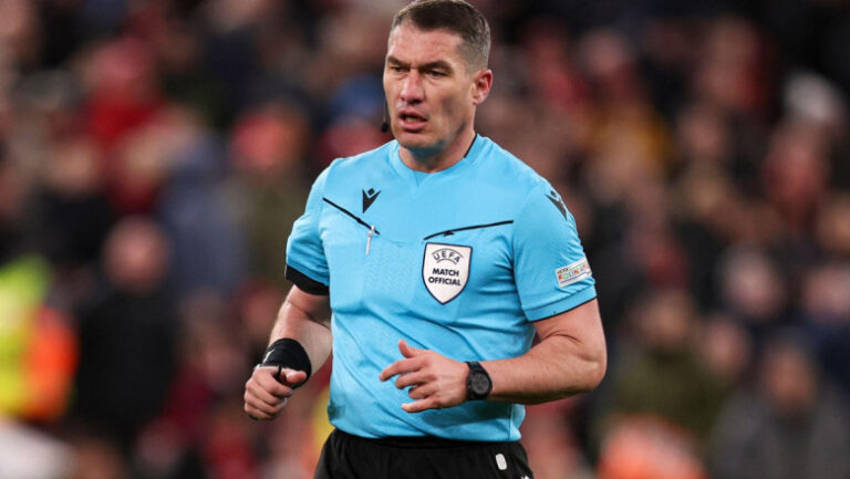 romania-va-avea-trei-arbitri-la-cupa-mondiala-2026.-istvan-kovacs-si-doi-asistenti,-pe-lista-anuntata-de-fifa
