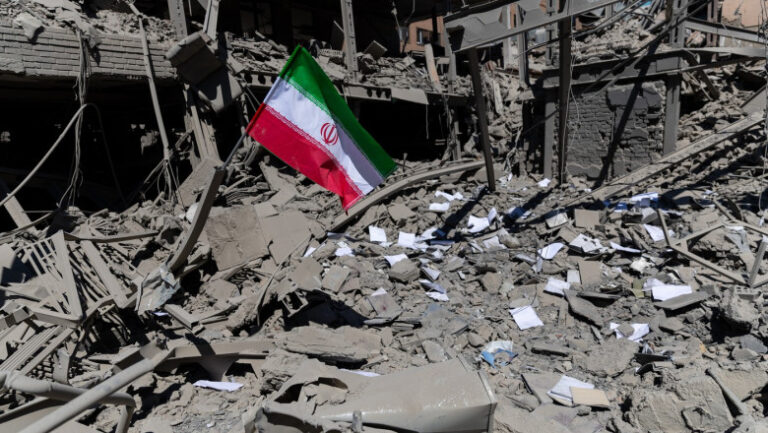 razboi-in-orientul-mijlociu,-ziua-42.-la-islamabad-sunt-asteptate-negocieri-americano-iraniene,-libanul-insista-pentru-un-armistitiu