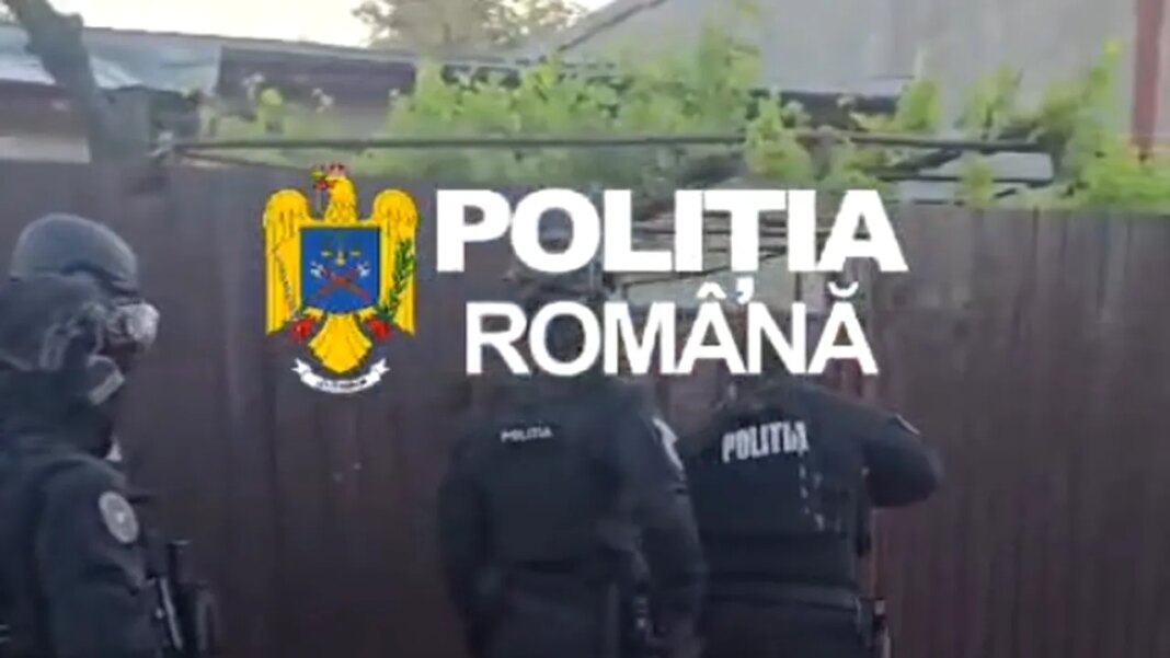 perchezitii-in-bucuresti-si-trei-judete-dupa-atacul-asupra-„macelarului-lui-bebino”.-politistii-au-ridicat-arme-si-obiecte-contondente