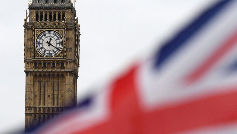marea-britanie-anunta-un-acord-comercial-„istoric”-cu-statele-din-golf.-keir-starmer:-„e-o-victorie-uriasa” marea-britanie-anunta-un-acord-comercial-„istoric”-cu-statele-din-golf.-keir-starmer:-„e-o-victorie-uriasa”