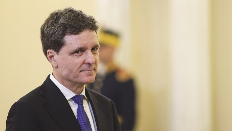 nicusor-dan,-intalnire-la-cotroceni-cu-parlamentari-din-grupul-uniti-pentru-romania,-din-grupul-pace-–-intai-romania-si-neafiliati