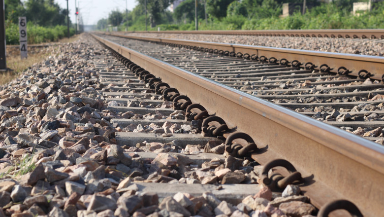 de-ce-risca-locuitorii-din-voluntari-sa-fie-calcati-de-tren-in-fiecare-zi:-doi-morti-intr-o-saptamana,-iar-numarul-victimelor-creste de-ce-risca-locuitorii-din-voluntari-sa-fie-calcati-de-tren-in-fiecare-zi:-doi-morti-intr-o-saptamana,-iar-numarul-victimelor-creste