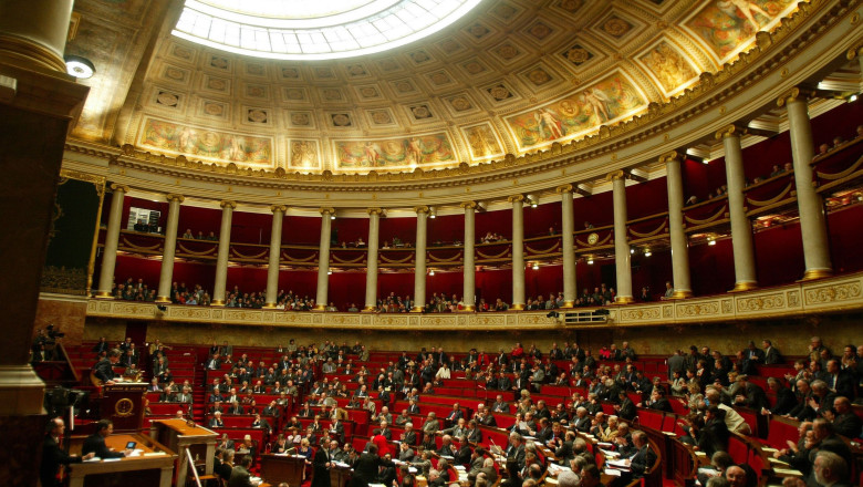 franta-abroga-legea-care-considera-oamenii-drept-bunuri.-emmanuel-macron:-„nu-mai-este-o-simpla-neglijenta” franta-abroga-legea-care-considera-oamenii-drept-bunuri.-emmanuel-macron:-„nu-mai-este-o-simpla-neglijenta”