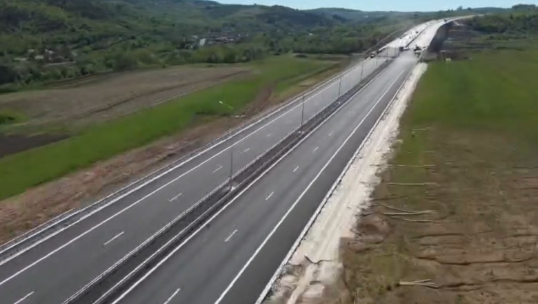 lucrarile-la-autostrada-transilvania-avanseaza:-sectiunile-dintre-nadaselu-si-zimbor-sunt-aproape-finalizate lucrarile-la-autostrada-transilvania-avanseaza:-sectiunile-dintre-nadaselu-si-zimbor-sunt-aproape-finalizate